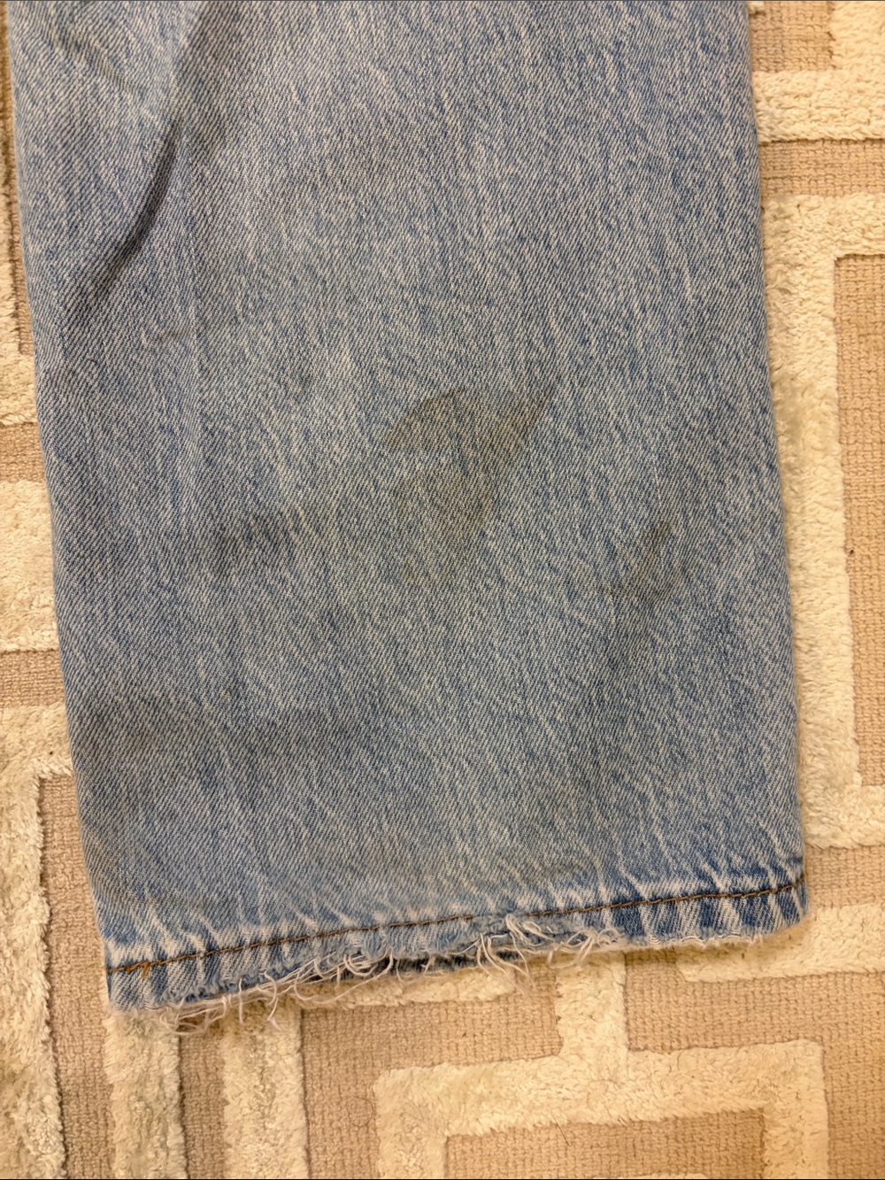 Abercrombie kids baggy light blue ripped jeans - Picture 8 of 8